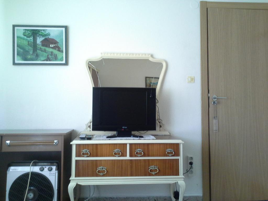 Pension Lacasta ซาราโกซา ภายนอก รูปภาพ